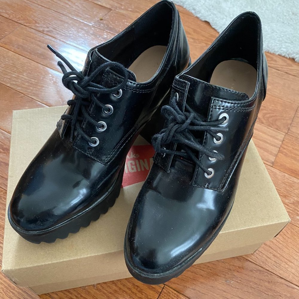 Patent Leather Oxford Platform Heel